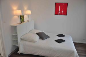 Appartements Appartement cosy refait a neuf au coeur de Saint Nazaire a 300m du front de mer : photos des chambres