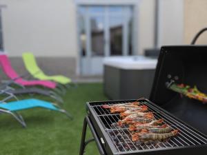 Maisons de vacances ''Le Savannah'' - Jacuzzi - A 3min du Zoo de Beauval : photos des chambres