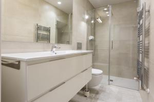 Hontza by Smiling Rentals