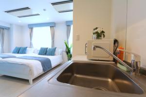 NM42 Liz Osaka Castle