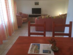 Apartments Maleo