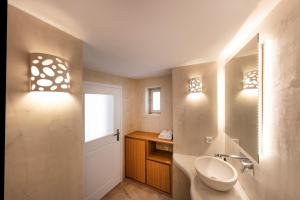 San Martino cave villas