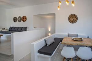 Beachside Villa Agios Sostis Tinos Greece
