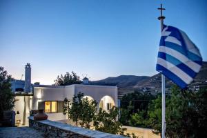 Beachside Villa Agios Sostis Tinos Greece