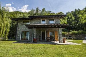 Villa Betulla con piscina privata sul lago di Como