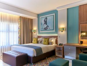 Metcourt at Emperors Palace