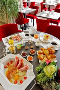 Hotels Hotel Le Renoir : photos des chambres