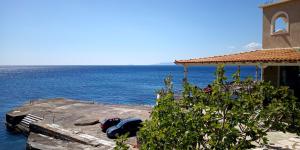 Seafront Maisonette in Kardamyli Messinia Greece