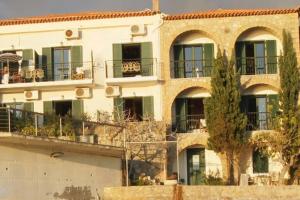 Seafront Maisonette in Kardamyli Messinia Greece