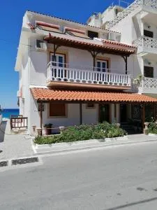 Lefteris Rooms - Vourliótes