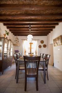 DROUSHIA CORNER HOUSE