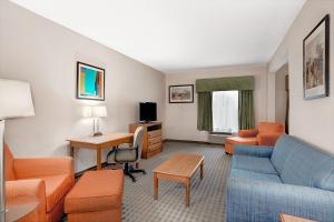Wingate by Wyndham Atlanta Fairburn