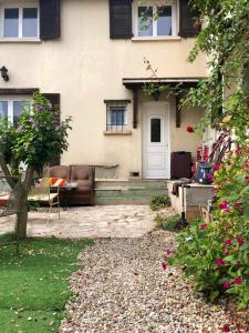 Studio avec vue sur la ville jardin amenage et wifi a Villejuif