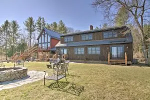 Timeless Red Sox Retreat with Scenic Mountain Views! - Newfane