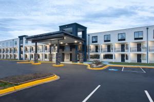 Clarion Pointe