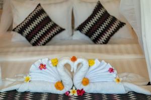 Hellys Secret Garden Cottage