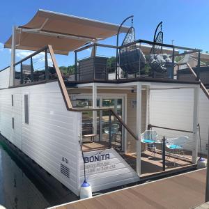 Bonita HouseBoat Apartment Portorose 