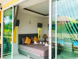 Koh Chang Havana Pool Villa