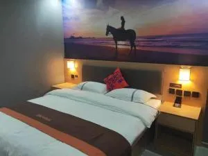 JUN Hotels Dezhou Decheng District Hubin South Avenue Wanda Plaza - Pingyuan