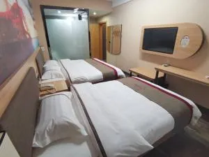 Thank Inn Chain Hotel Hohhot Xincheng District Xinhua Plaza - Tumed Left