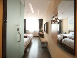 Thank Inn Plus Hotel Shijiazhuang Gaocheng District Century Avenue - Dongliucun