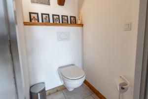 B&B / Chambres d'hotes La Cour St-Fulrad - Les Suites : Suite avec Balcon