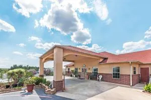 Days Inn by Wyndham Gainesville - Bowie