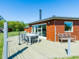 6 person holiday home in Tarm