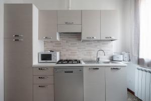 San Polo Canal View Apartments by Wonderful Italy