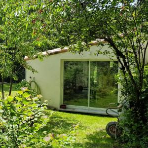 Maisons de vacances Beautiful studio surrounded by nature : photos des chambres