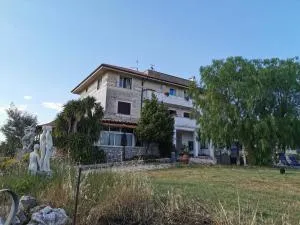 Villa Dei Romani - Country House - 圭多尼亚