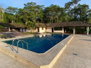 Jungle Lodge El Jardin Aleman