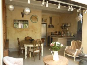 Appartements The French Village Authentic House : photos des chambres