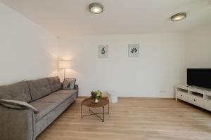 Riverside Ronze Apartment