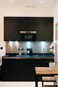 SMARTBNB - Studio Belles Prestations - Carré dOr - Climatisé