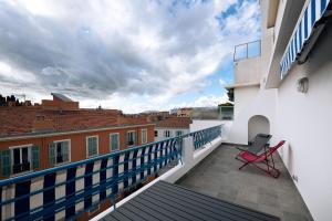 5 PAPON - Dernier étage - Terrasse à ciel ouvert - Garibaldi