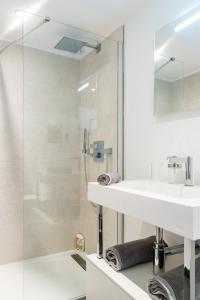 Appartements SMARTBNB - Hyper Centre - Mezzanine Studio Modern : photos des chambres