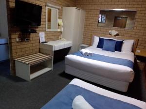 Country Home Motor Inn
