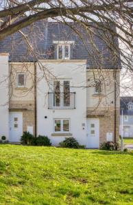 Entire 4 Bed Townhouse