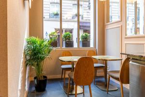 Hotels Hotel Veryste Paris : photos des chambres