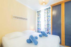 Appartements Place Amiral Barnaud : photos des chambres