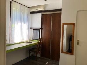 Hotels Les Tilleuls : photos des chambres