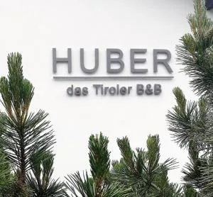 Huber - Das Tiroler B&B - Unterperfuss