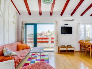 Alluring Apartment in Stomorska near the Sea