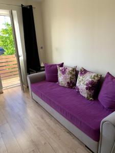 Sporta street apartment (600m from the sea)