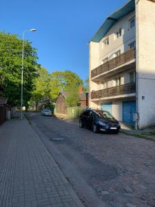 Sporta street apartment (600m from the sea)