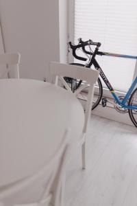 Apartments Wisniowa with private parking place