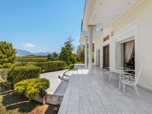 Lavish Villa in Archaia Korinthos with Swimming Pool Korinthia Greece