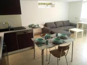 Comfortable Apartment in Waterloo with Jacuzzi - 78m² - Sint-Genesius-Rode