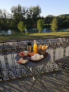 Hotels Hotel de L'Oise : photos des chambres